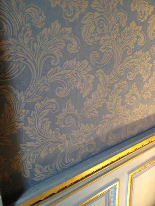 This wallpaper could be from today!