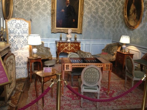 This little room was between their bedrooms and was where they had breakfast every morning.